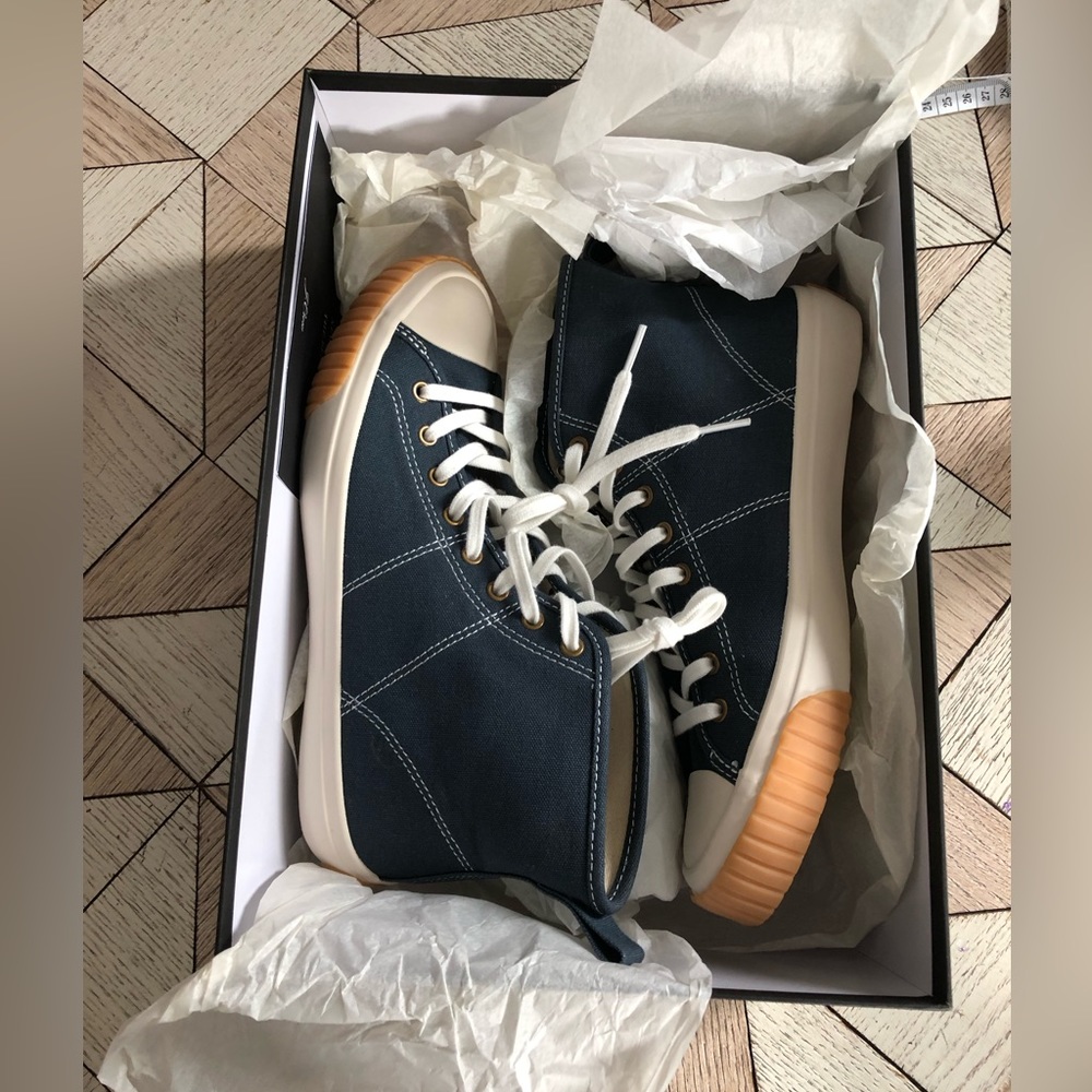 J. CREW, NEW NWT Blue Canvas Sneakers, 8